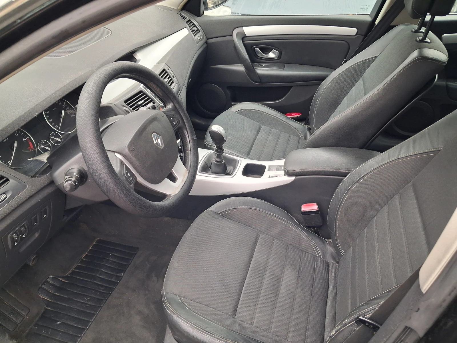 Renault Laguna 2.0* ������* 2009��� | Mobile.bg � ����������� 11