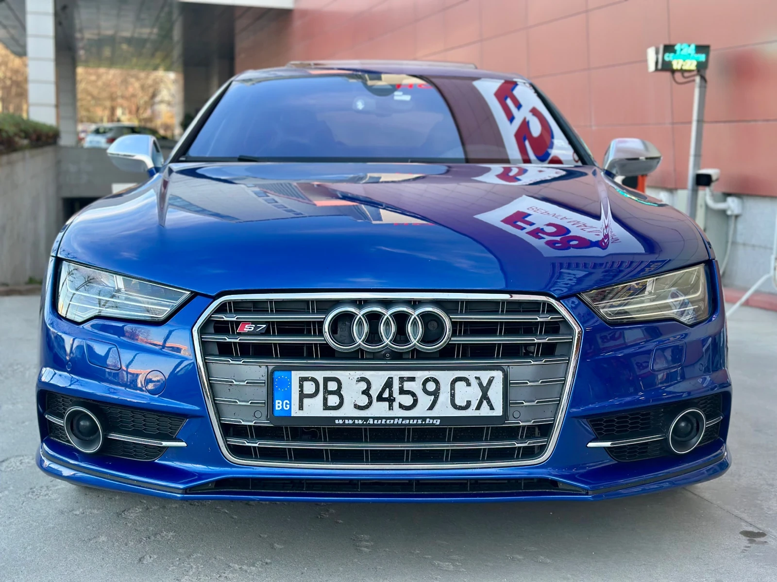 Audi S7 DISTRONIC SOFT CLOSE BOSE HEADUP PANO МЪРТВА ЗОНА, снимка 2 - Автомобили и джипове - 53771596