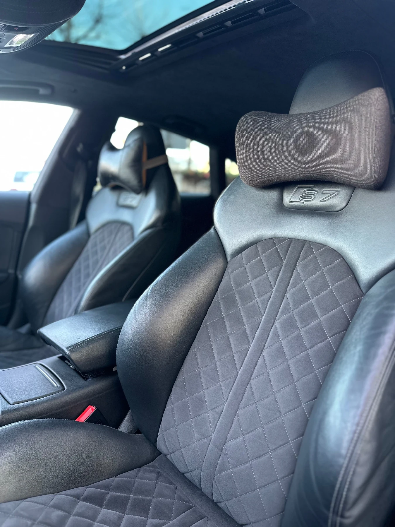 Audi S7 DISTRONIC SOFT CLOSE BOSE HEADUP PANO МЪРТВА ЗОНА, снимка 8 - Автомобили и джипове - 53771596