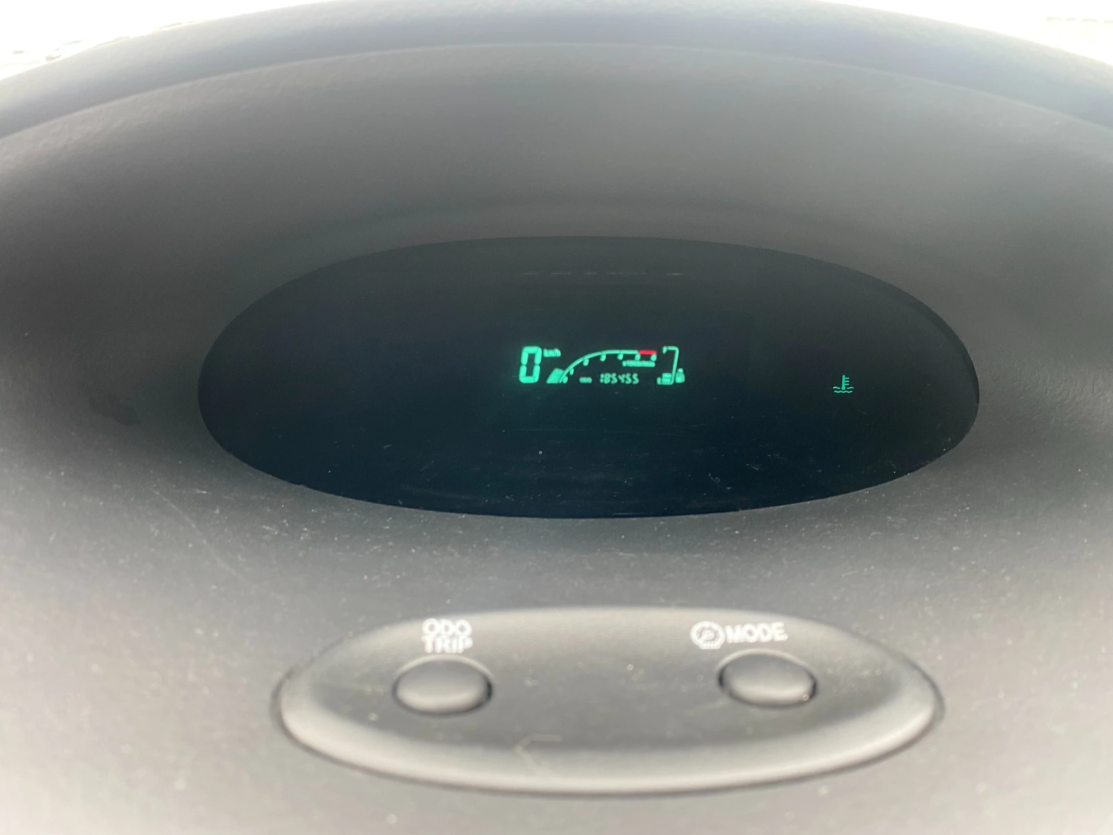 Toyota Yaris 1.4D4D---БОНБОН---, снимка 14 - Автомобили и джипове - 53900336