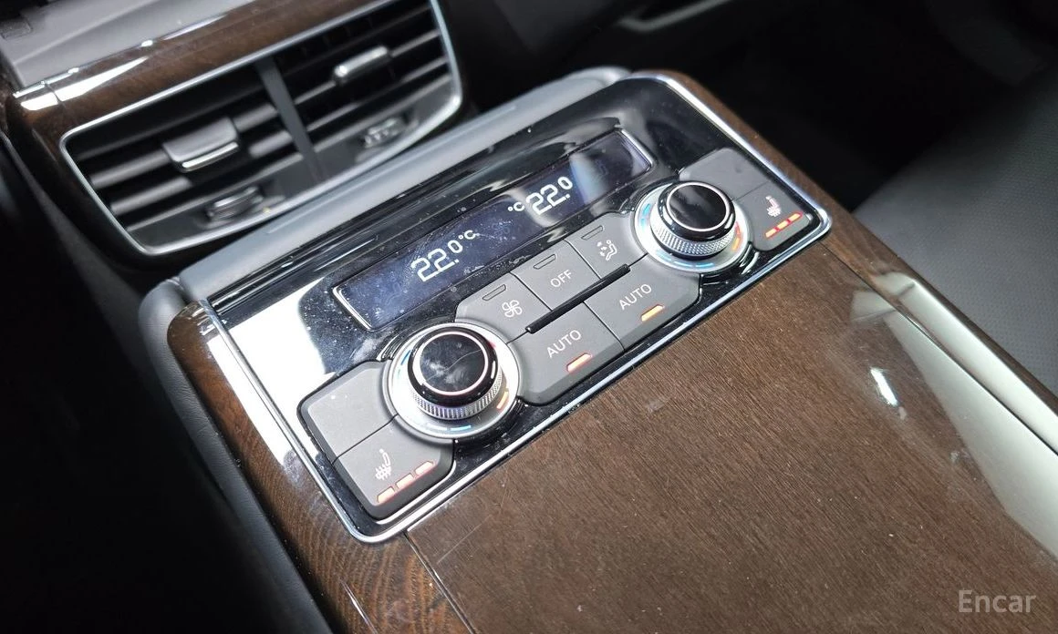 Audi A8 4.2* BOSE* HEAD-UP* МАСАЖ* ДИСТРОНИК* 360* ОБДУХ, снимка 16 - Автомобили и джипове - 54084411