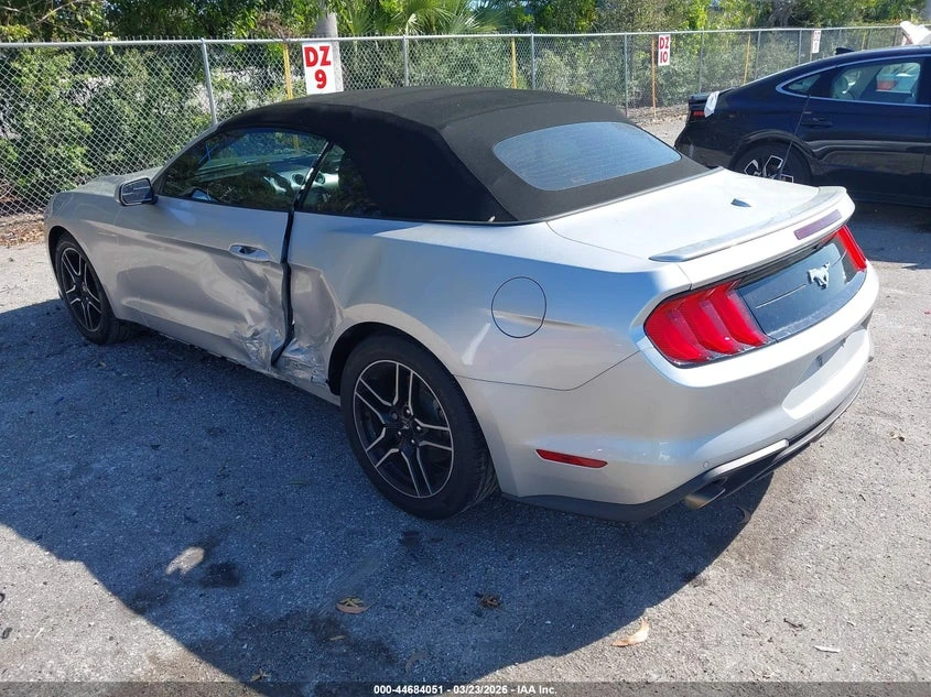 Ford Mustang 2.3l Ecoboost, снимка 3 - Автомобили и джипове - 54354116