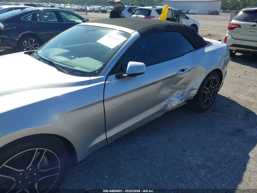 Ford Mustang 2.3l Ecoboost, снимка 6 - Автомобили и джипове - 54354116