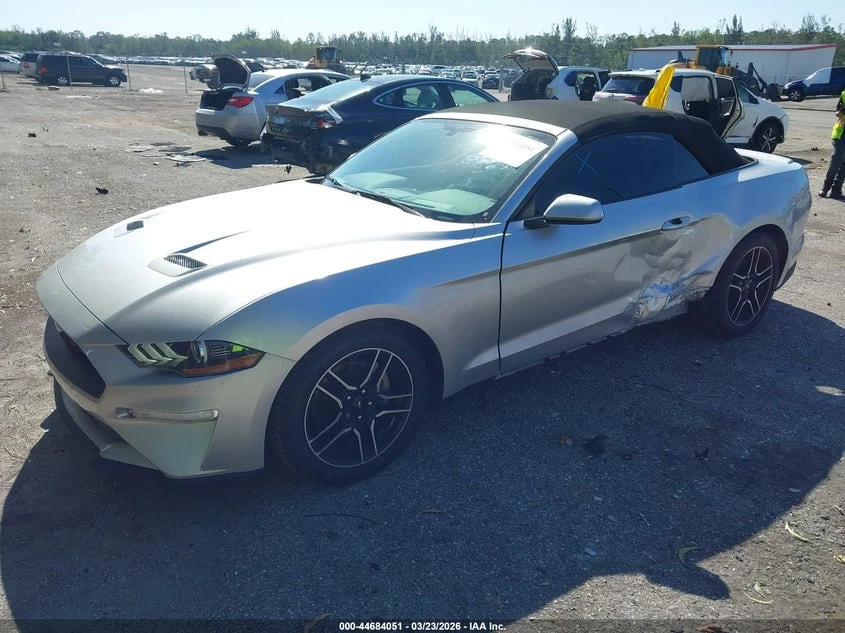 Ford Mustang 2.3l Ecoboost, снимка 2 - Автомобили и джипове - 54354116