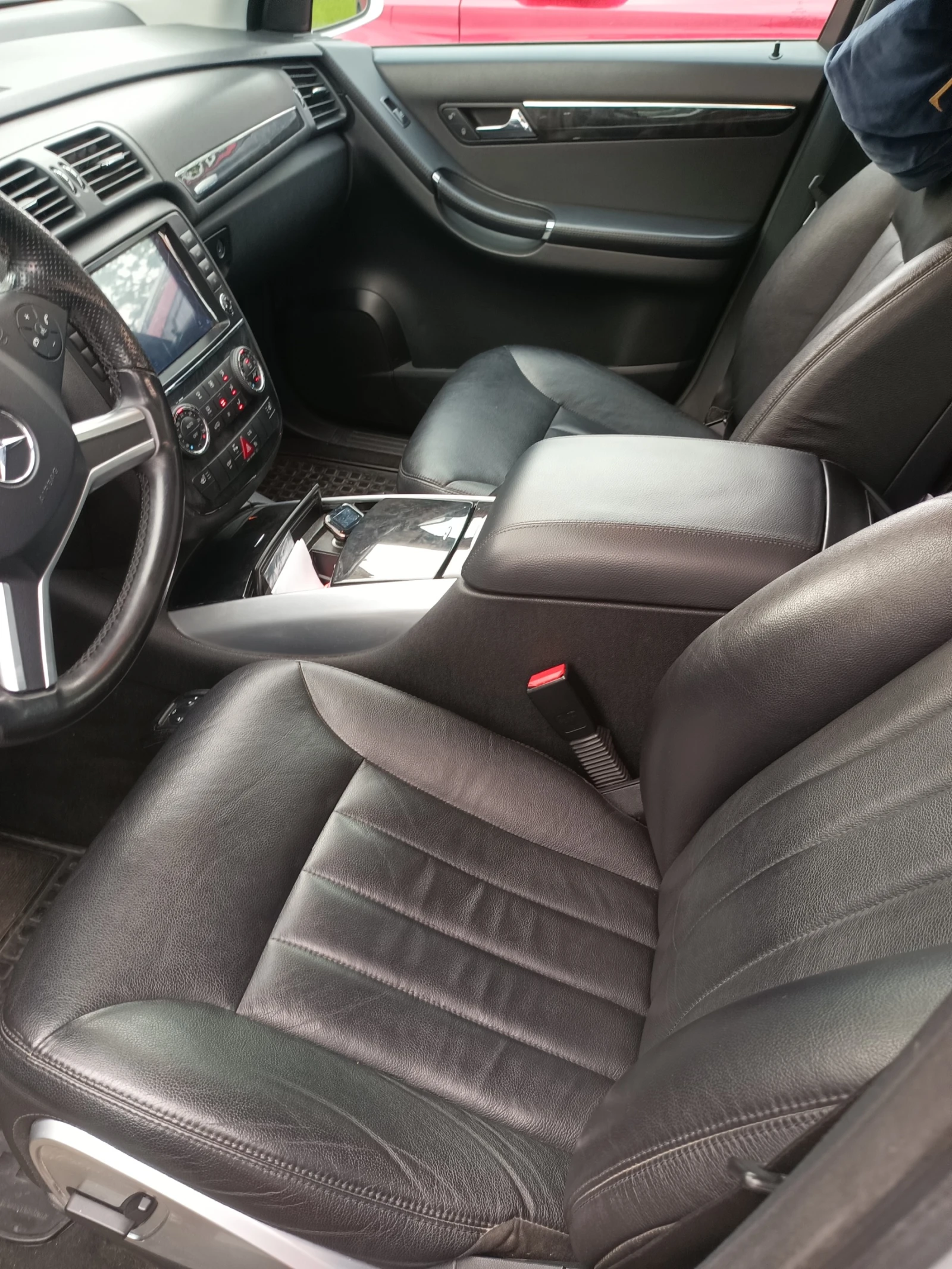 Mercedes-Benz R 320, снимка 10 - Автомобили и джипове - 54379746