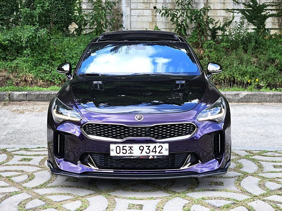 Kia Stinger, снимка 3 - Автомобили и джипове - 55174140
