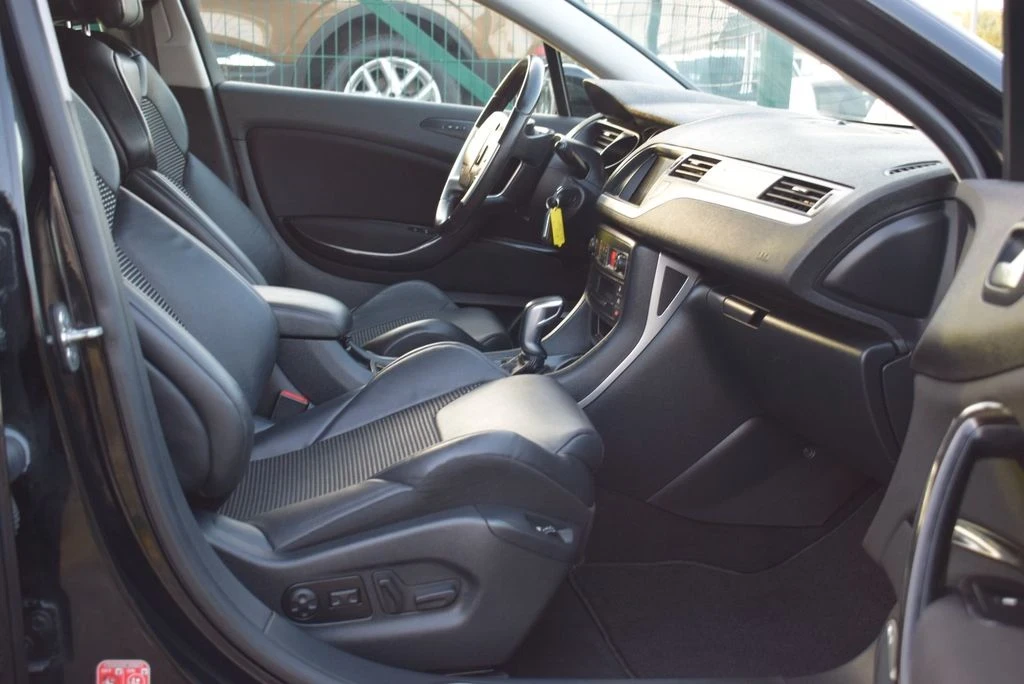 Citroen C5 Pano, Philips audio 07.2017 2.0 Blue HDI Apple car, снимка 14 - Автомобили и джипове - 55247629