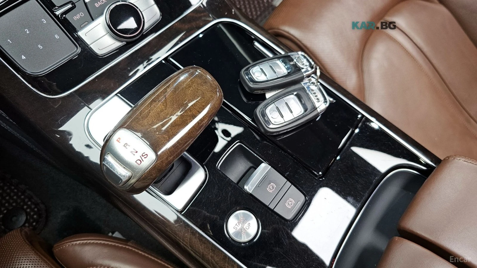 Audi A8 L / 4.0T / DISTRONIC / МАСАЖ / ОБДУХ / ТВ / ФУЛЛ, снимка 9 - Автомобили и джипове - 55265196