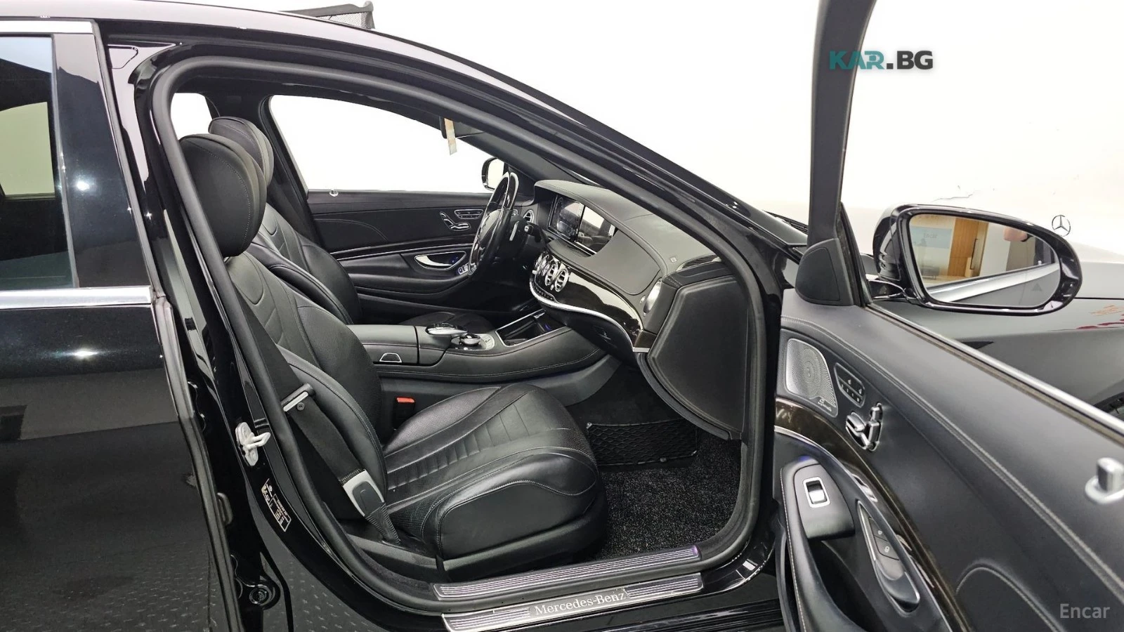 Mercedes-Benz S 500 LONG 4MATIC* МОНИТОРИ* 360* КОЖА* ОБДУХВ* НАВИ, снимка 16 - Автомобили и джипове - 55373481