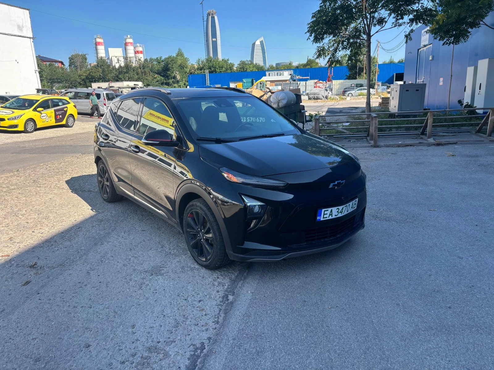 Chevrolet Bolt EUV Premier, снимка 2 - Автомобили и джипове - 55389324