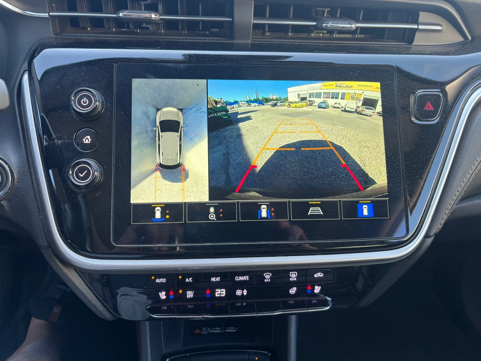 Chevrolet Bolt EUV Premier, снимка 8 - Автомобили и джипове - 55389324