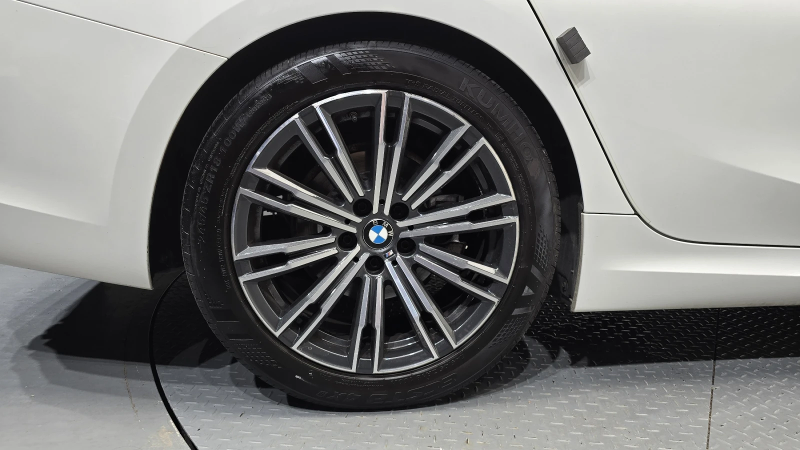 BMW 320 360* BLIND SPOT* HUD* ПОДГРЕВ ВОЛАН* КРАЙНА ЦЕНА, снимка 5 - Автомобили и джипове - 55484907