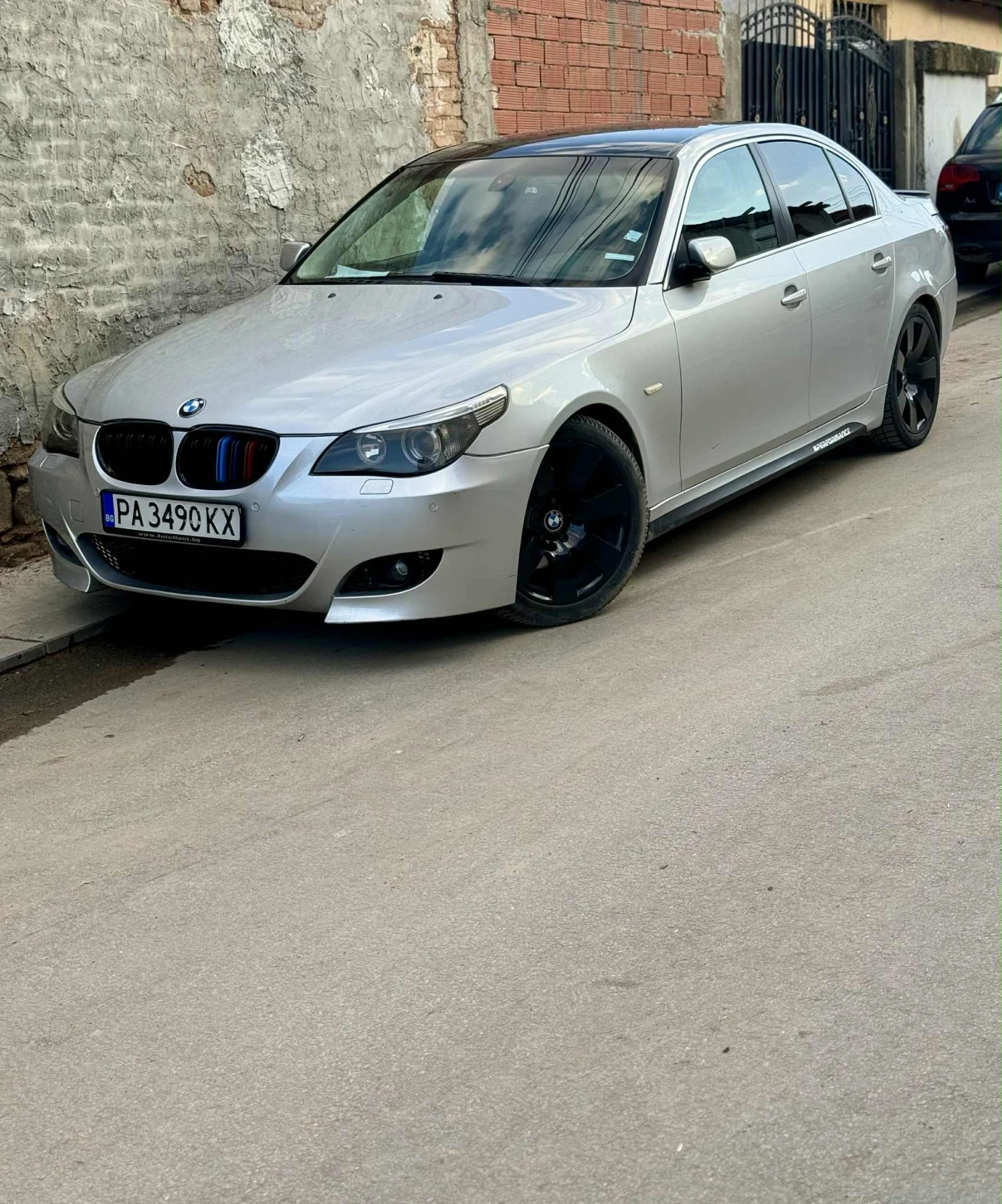 BMW 530, снимка 3 - Автомобили и джипове - 55494125