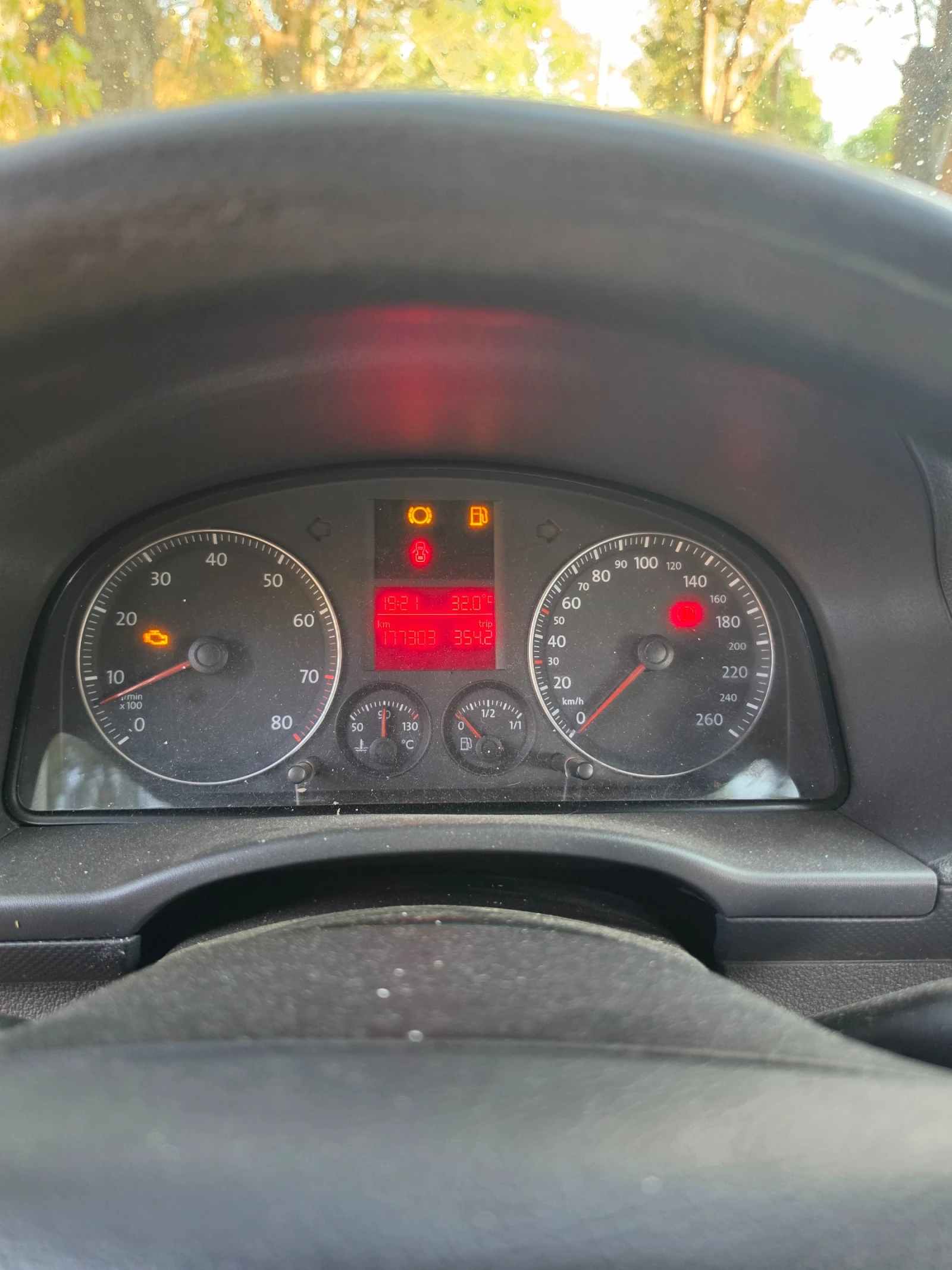 VW Caddy Life, снимка 10 - Автомобили и джипове - 55545748
