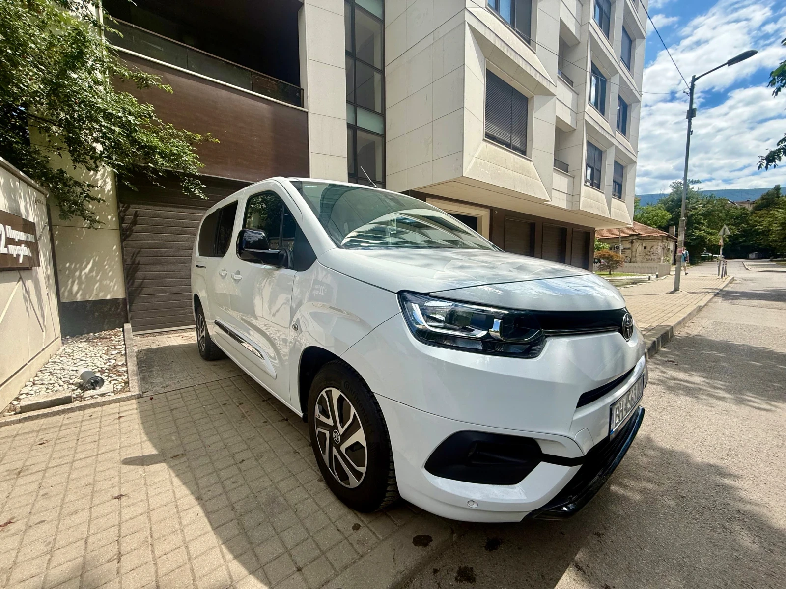 Peugeot Rifter Автомат/Макси/2пл.врати/ЧистоНова, снимка 2 - Автомобили и джипове - 55696019
