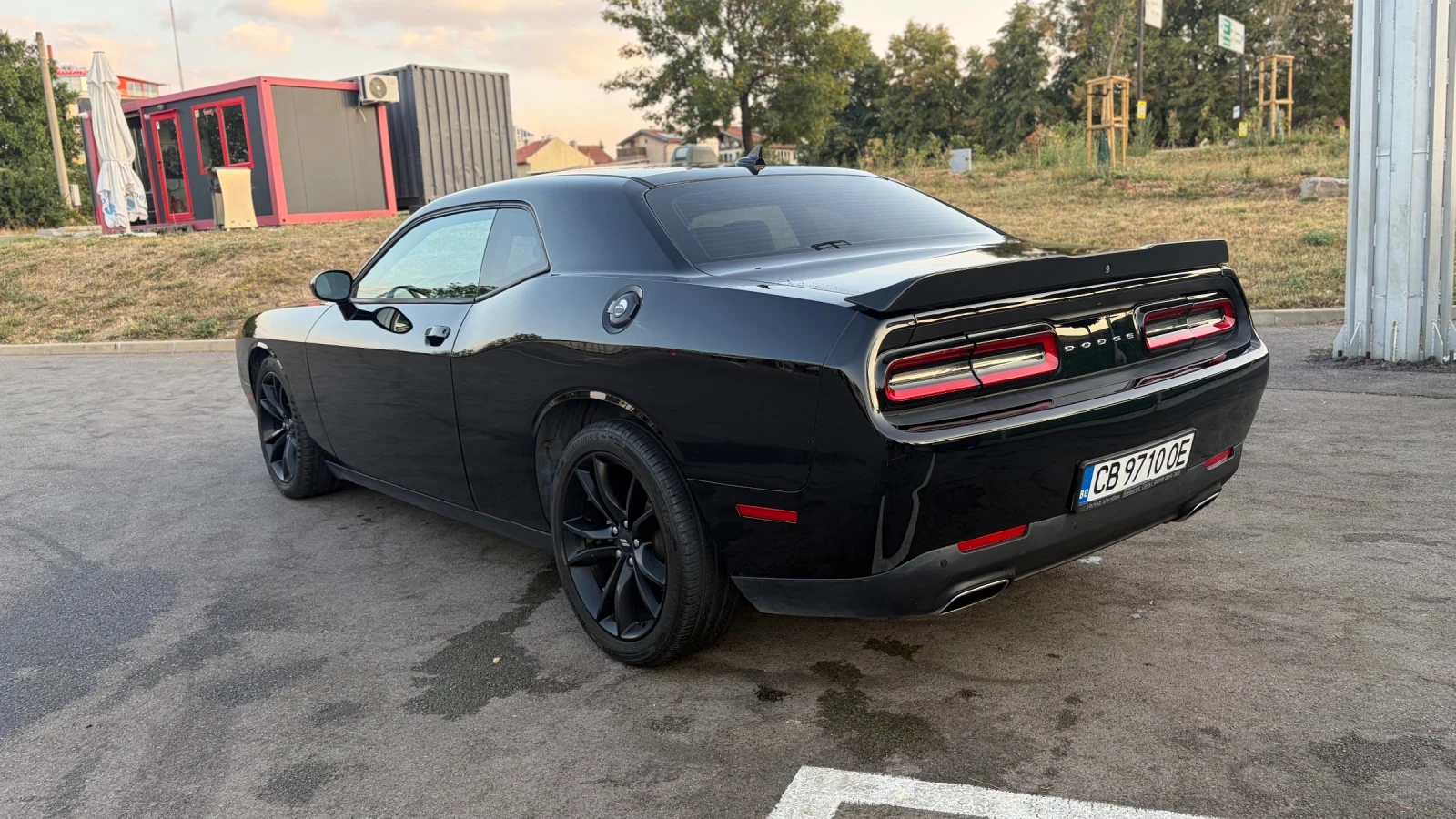 Dodge Challenger, снимка 5 - Автомобили и джипове - 55780991