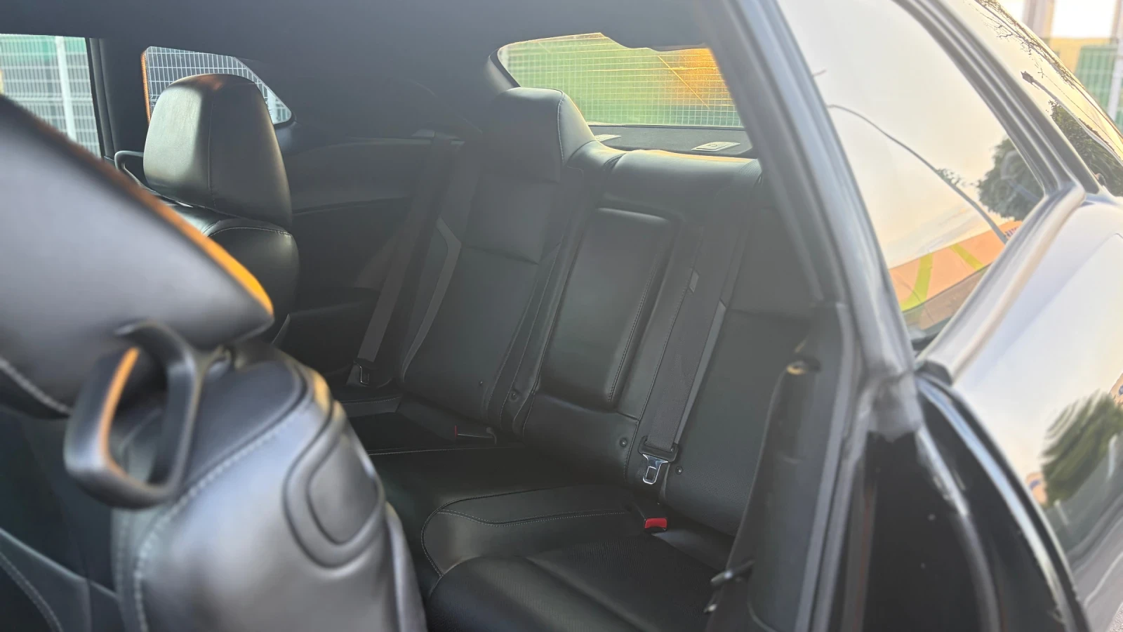 Dodge Challenger, снимка 7 - Автомобили и джипове - 55780991