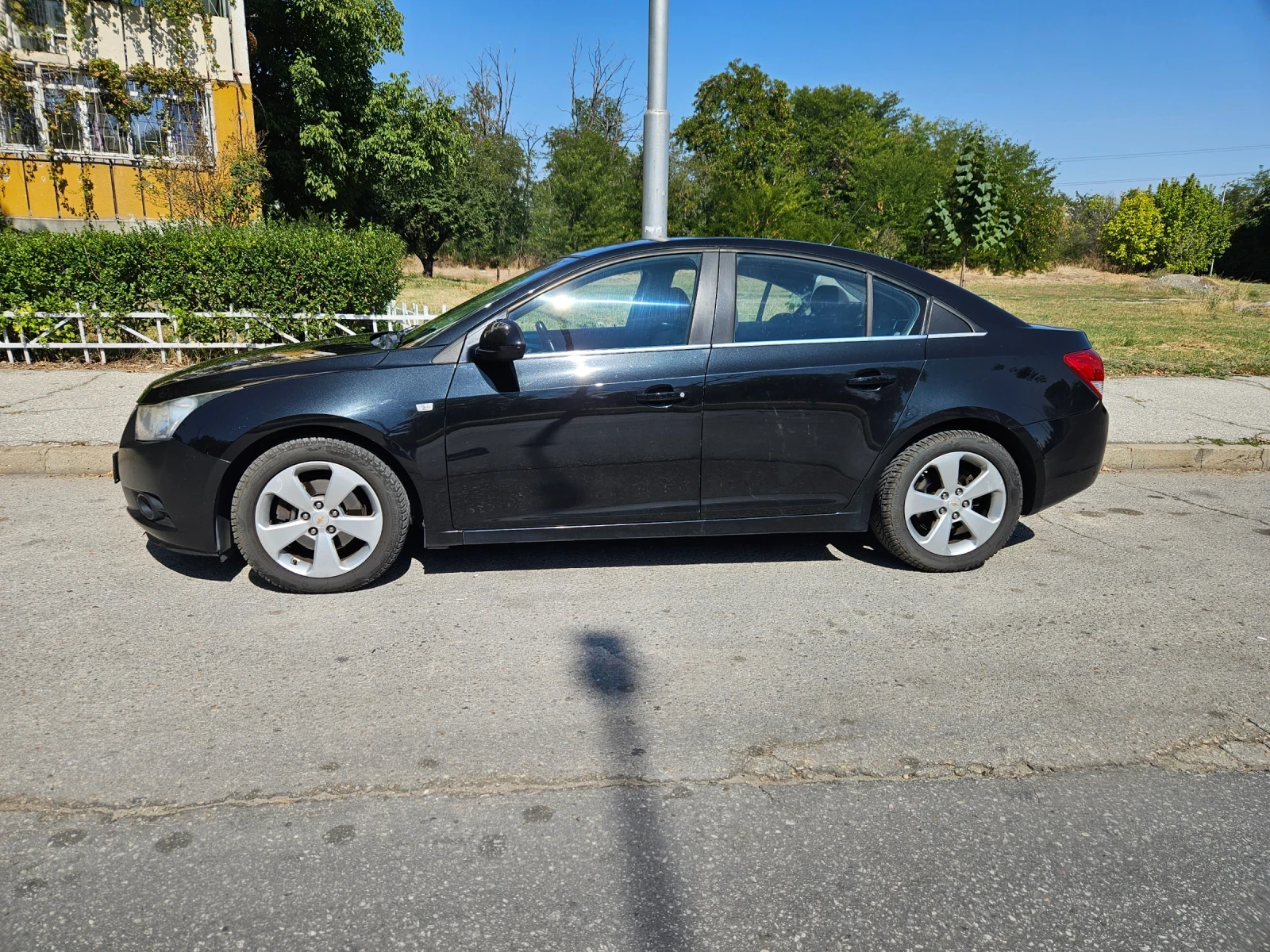Chevrolet Cruze, снимка 4 - Автомобили и джипове - 56152652