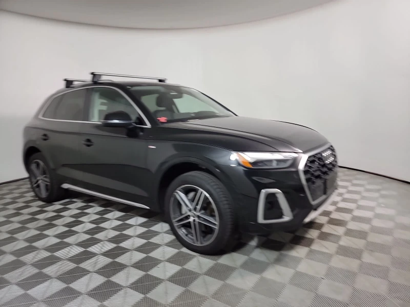 Audi Q5, снимка 6 - Автомобили и джипове - 49183680