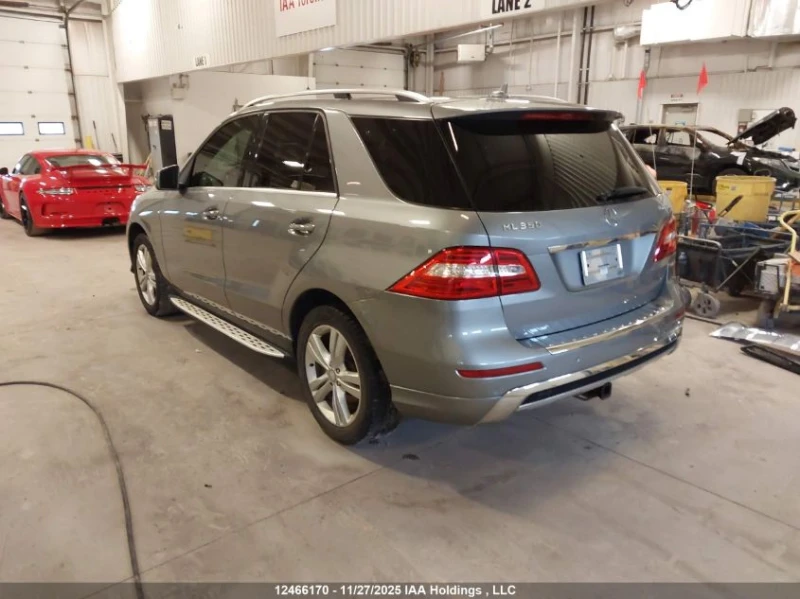 Mercedes-Benz ML 350 Bluetec* 2ключа* Harman Kardon* Пано, снимка 4 - Автомобили и джипове - 52878481