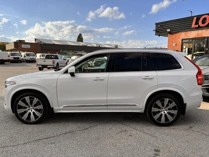 Volvo Xc90 T6 Inscription 360CAM* PANO* CARPLAY* ОБДУХВАНЕ*  - изображение 3