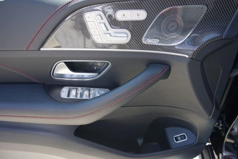 Mercedes-Benz GLE 53 4MATIC GLE 53 AMG 4Matic+ , снимка 7 - Автомобили и джипове - 55899969