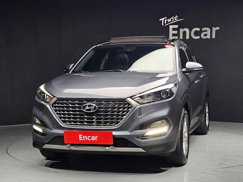 Hyundai Tucson Gasoline 1.6 turbo 2WD| 177к.с., снимка 3 - Автомобили и джипове - 56169728