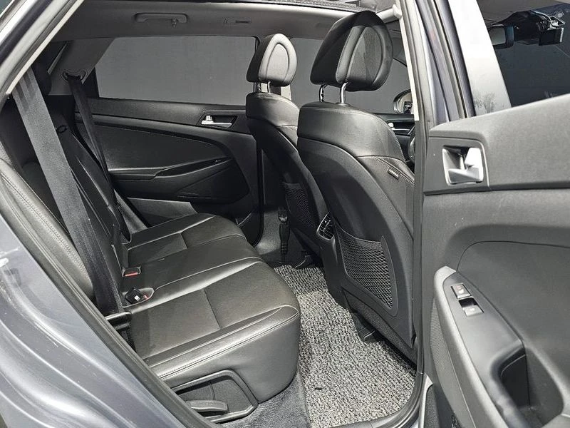 Hyundai Tucson Gasoline 1.6 turbo 2WD| 177к.с., снимка 12 - Автомобили и джипове - 56169728