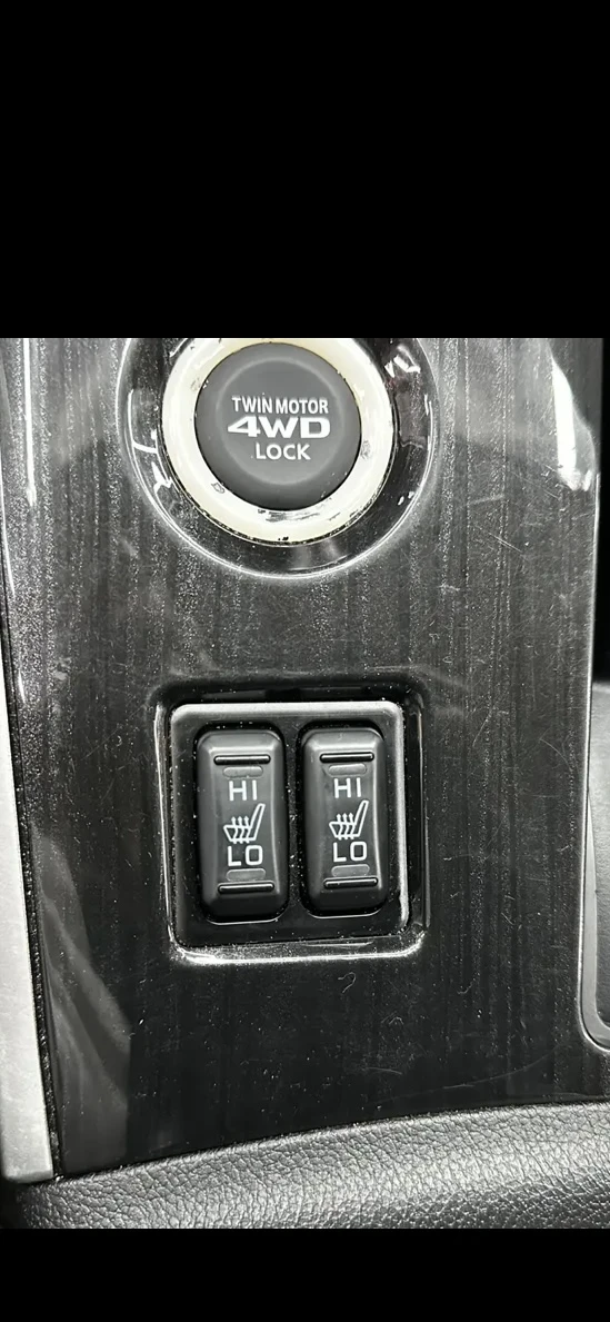 Mitsubishi Outlander, снимка 9 - Автомобили и джипове - 56511832
