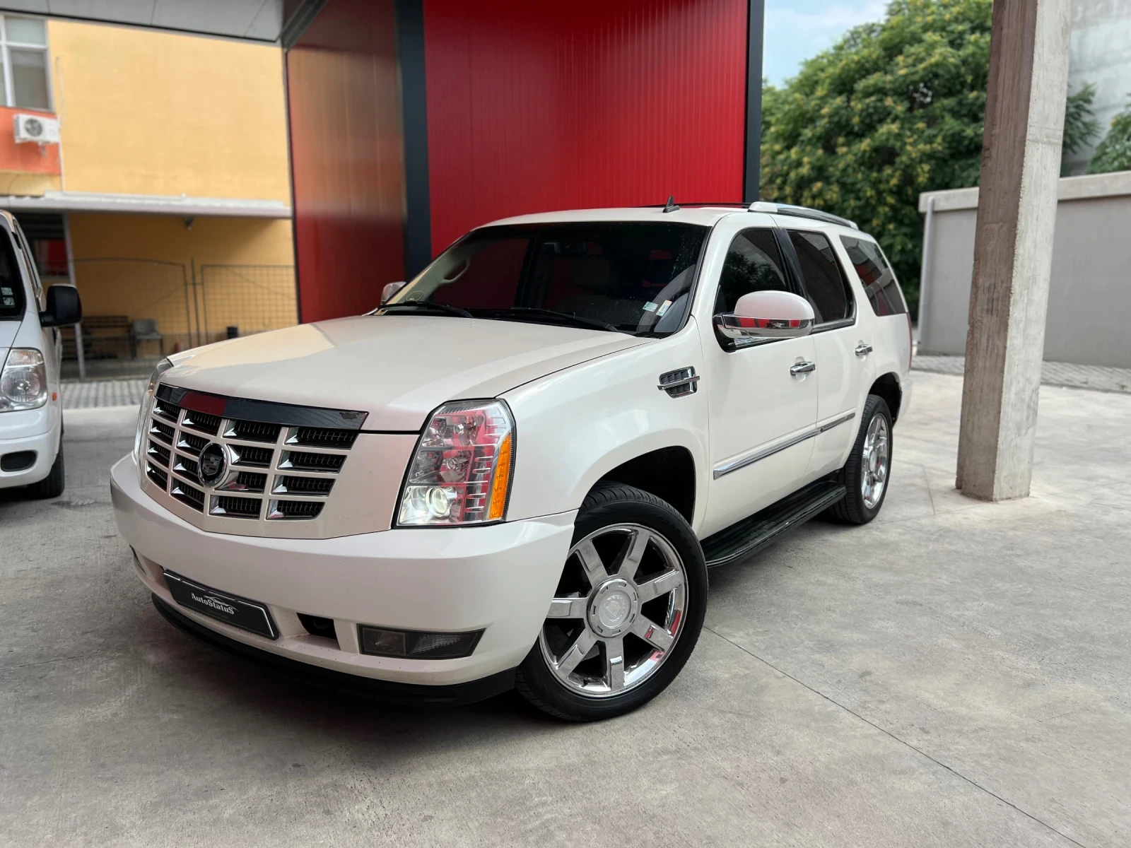 Cadillac Escalade 6.2 LPG - изображение 2