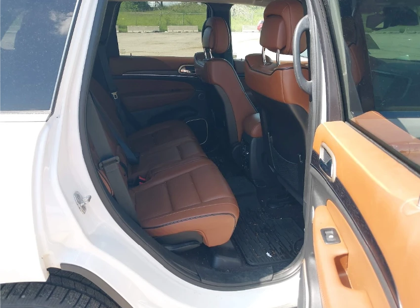 Jeep Grand cherokee SUMMIT Обдух* Harman/Kardon* 8ZF* Дистроник* Пано* - изображение 9