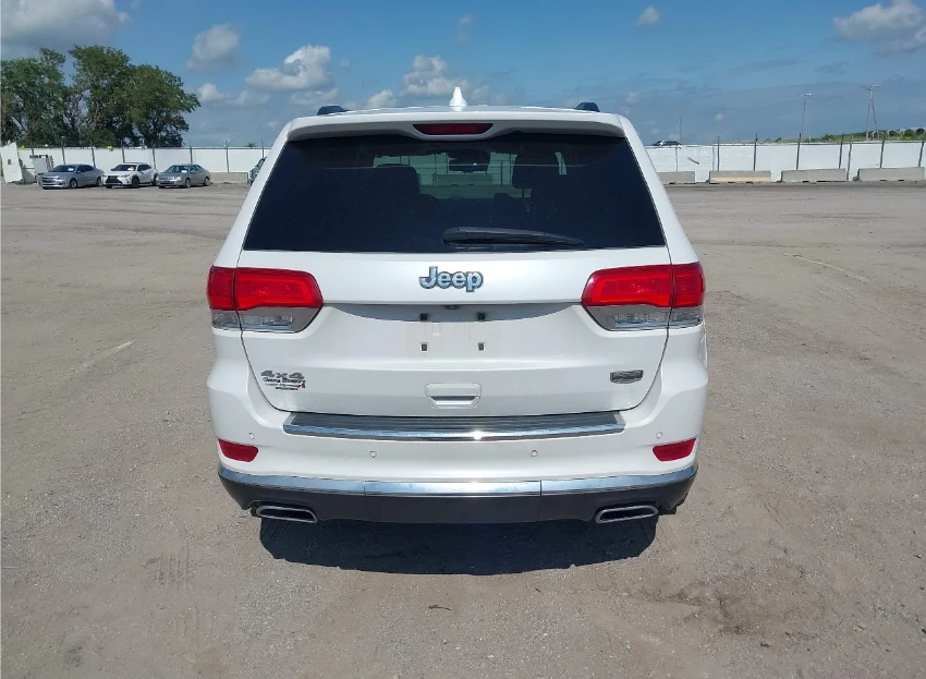 Jeep Grand cherokee SUMMIT Обдух* Harman/Kardon* 8ZF* Дистроник* Пано* - изображение 4