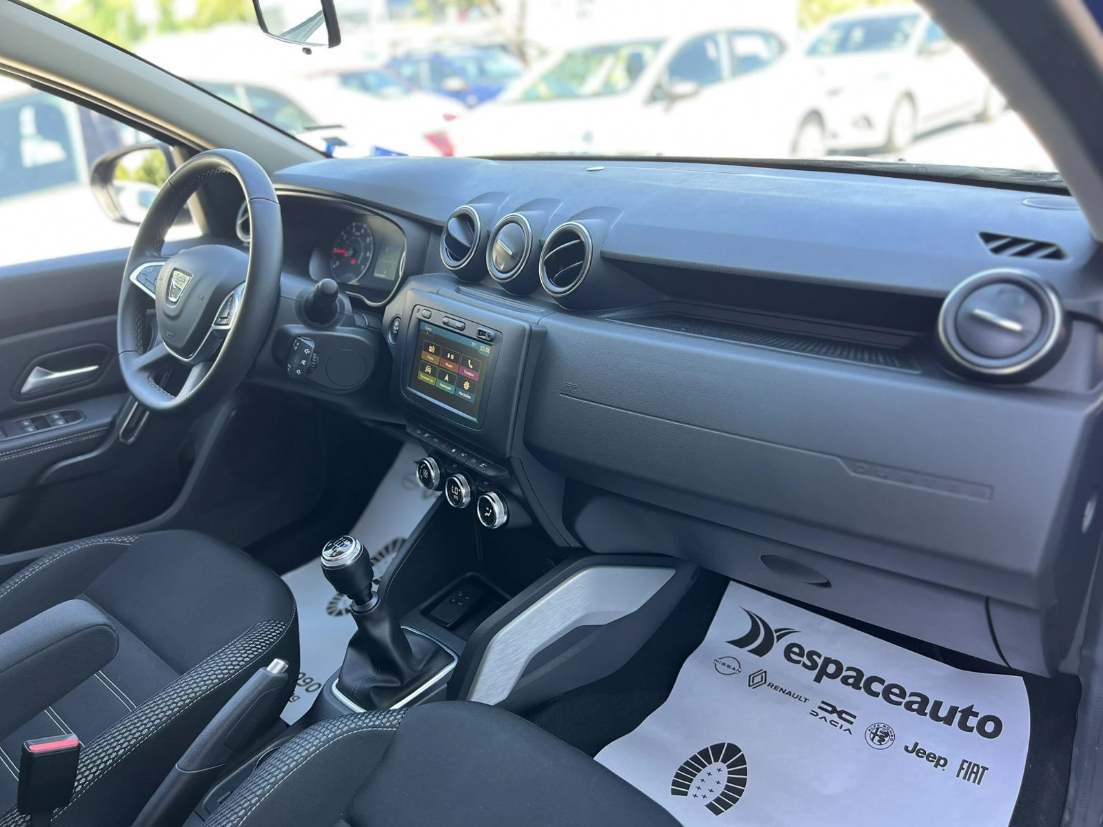 Dacia Duster 1.3 TCe / 150 к.с. / 4х4 / ГАРАНЦИЯ - изображение 10