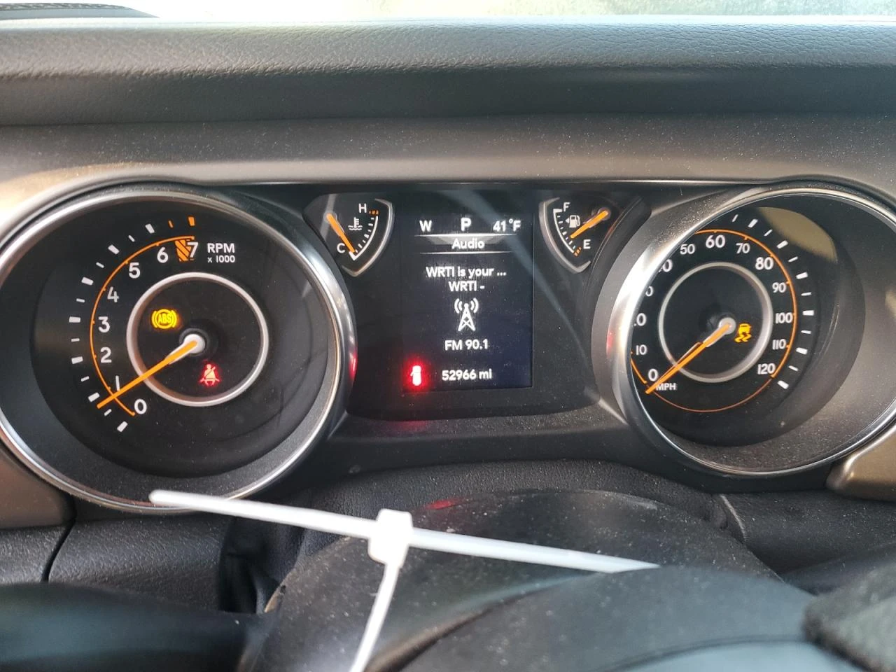 Jeep Wrangler UNLIMITED WILLYS SPORT 4X4 - изображение 9