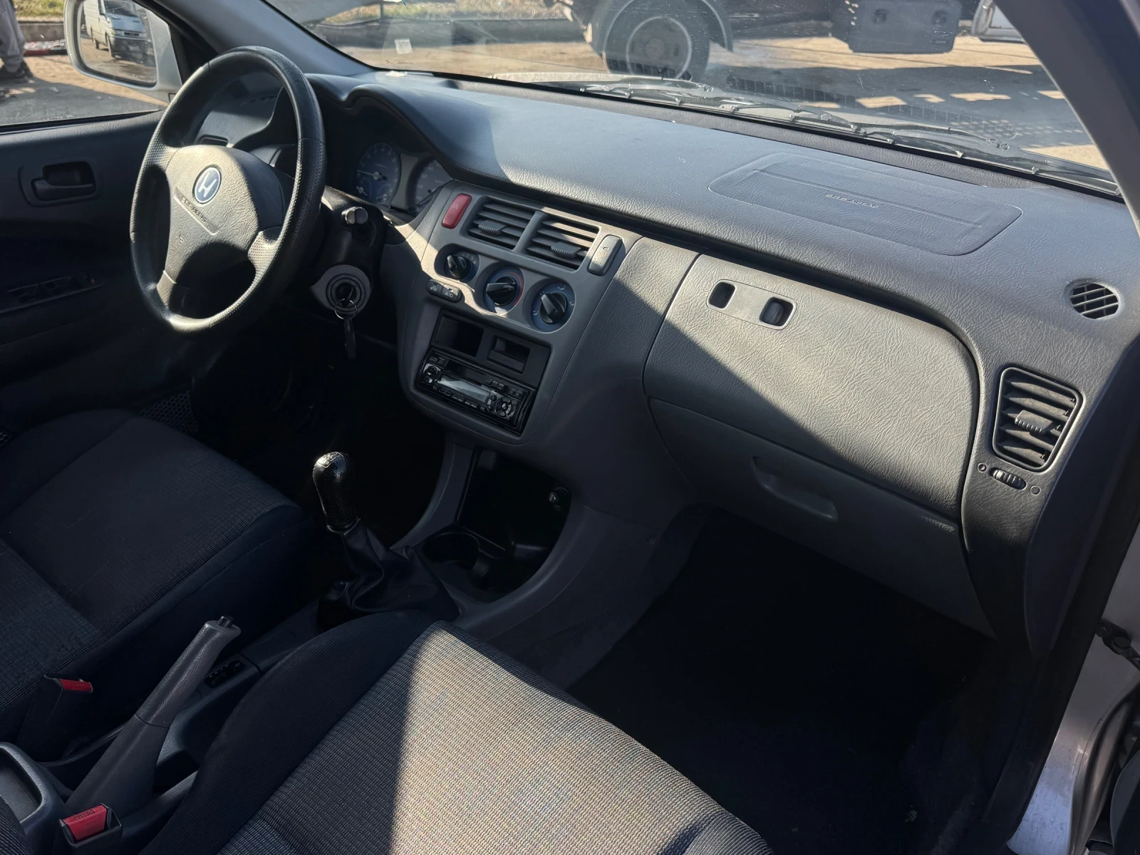 Honda Hr-v 1.6i/124кс/4x4, снимка 9 - Автомобили и джипове - 53856643