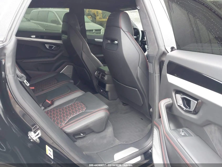 Lamborghini Urus * Graphite Capsule/Pearl Capsule* , снимка 8 - Автомобили и джипове - 54049637