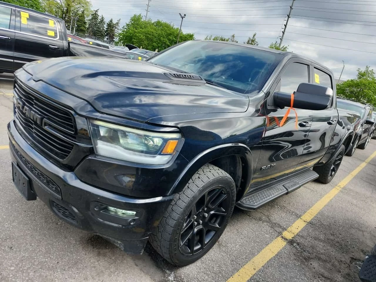 Dodge RAM 1500 LARAMIE CREW CAB STD BED| ОБДУХ| ПОДГР| ПАМЕТ