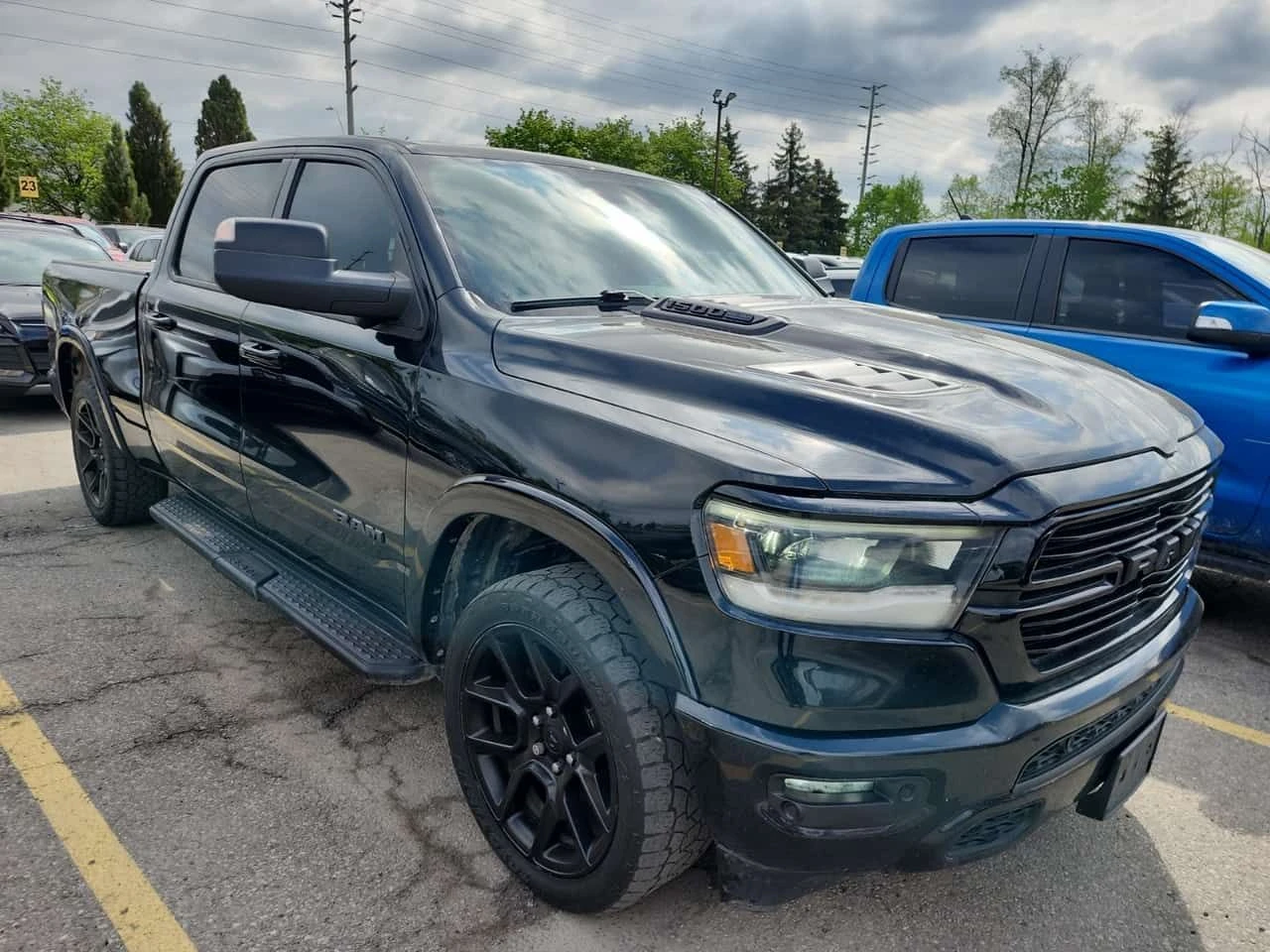 Dodge RAM 1500 LARAMIE CREW CAB STD BED| ОБДУХ| ПОДГР| ПАМЕТ, снимка 2 - Автомобили и джипове - 54656361