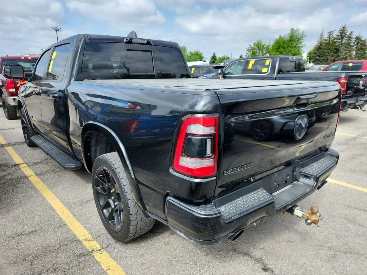 Dodge RAM 1500 LARAMIE CREW CAB STD BED| ОБДУХ| ПОДГР| ПАМЕТ, снимка 5 - Автомобили и джипове - 54656361