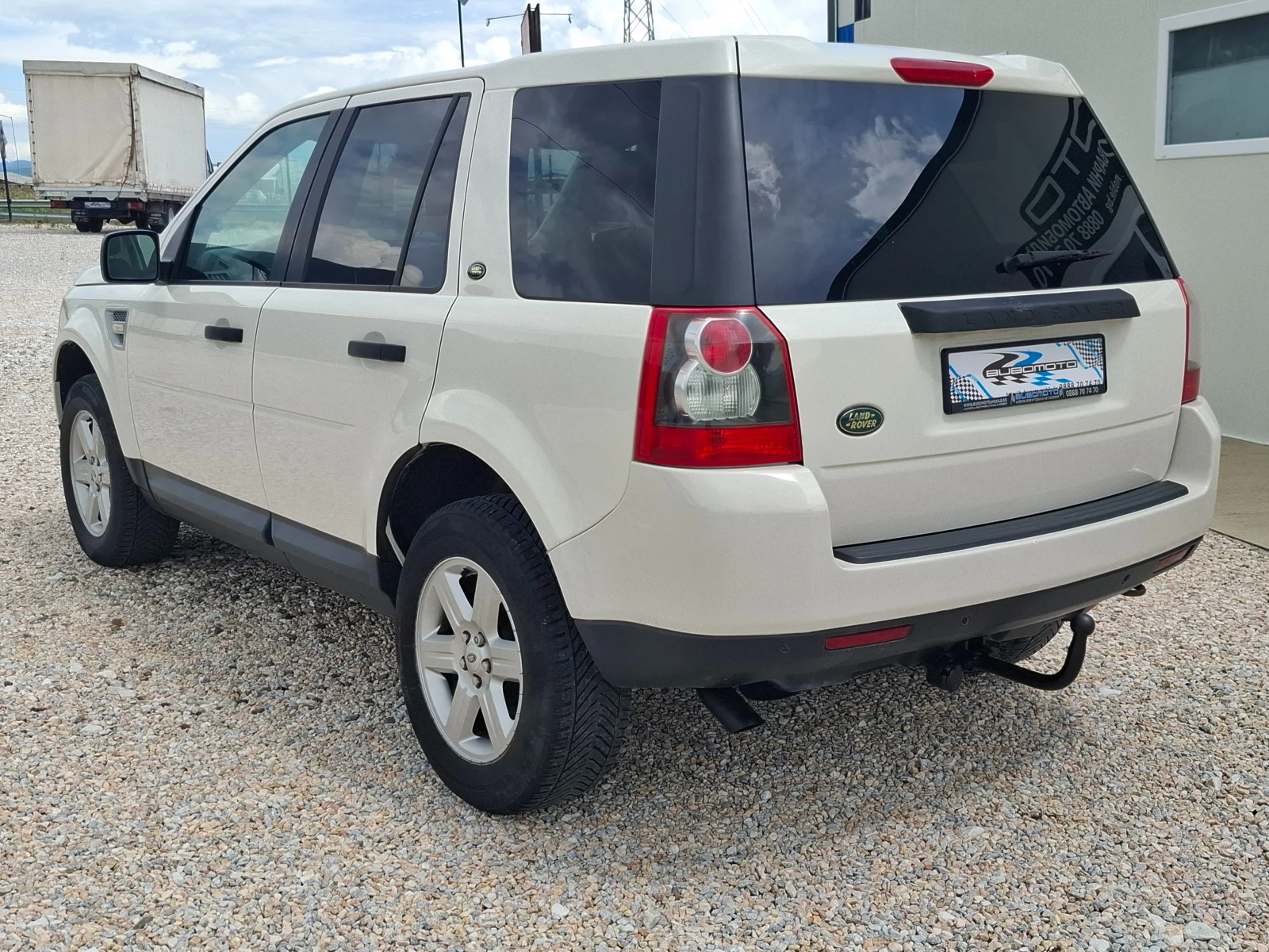 Land Rover Freelander 2.2TD4/4x4/Внос Италия, снимка 3 - Автомобили и джипове - 54763562