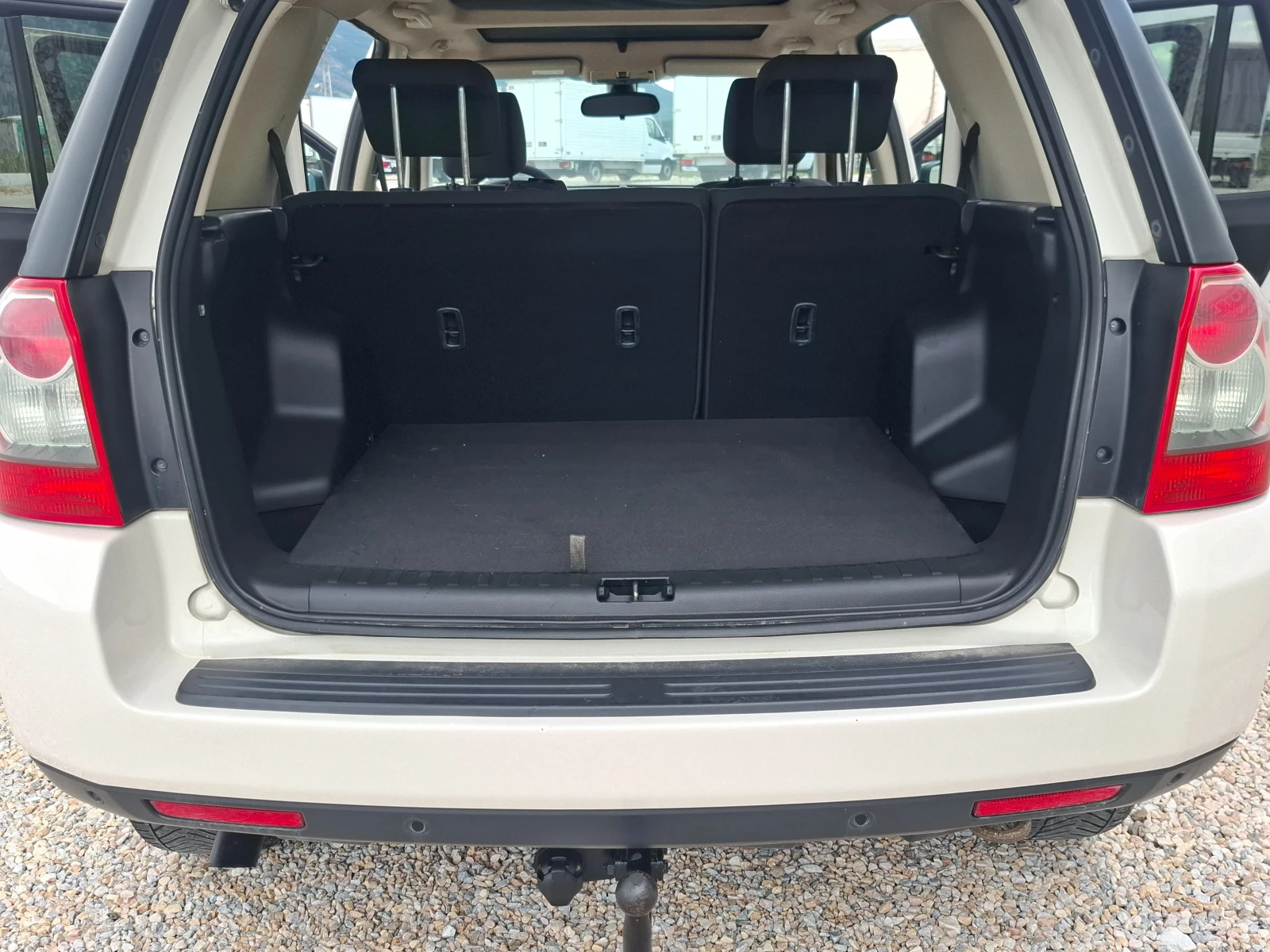 Land Rover Freelander 2.2TD4/4x4/Внос Италия, снимка 14 - Автомобили и джипове - 54763562