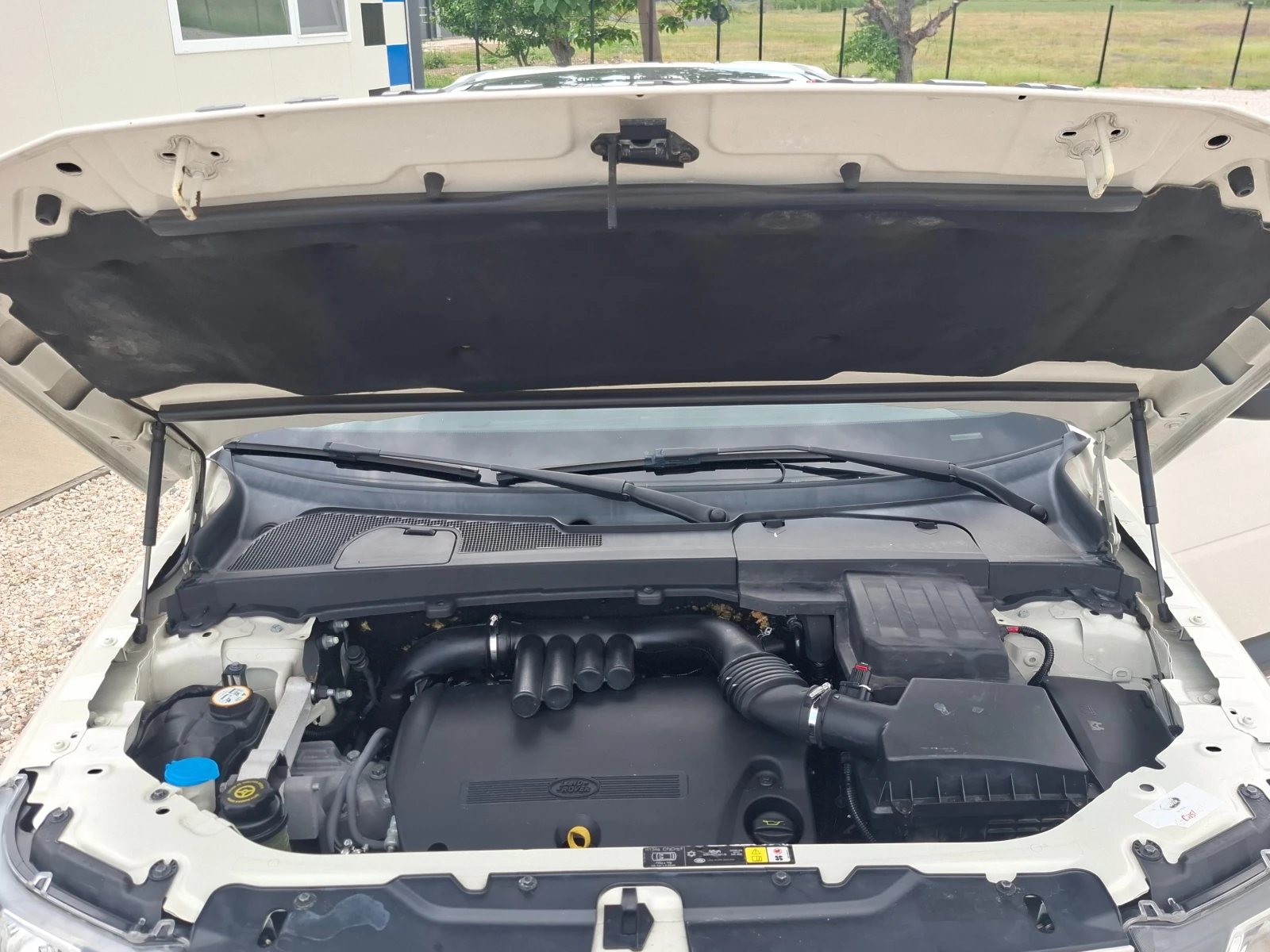 Land Rover Freelander 2.2TD4/4x4/Внос Италия, снимка 16 - Автомобили и джипове - 54763562