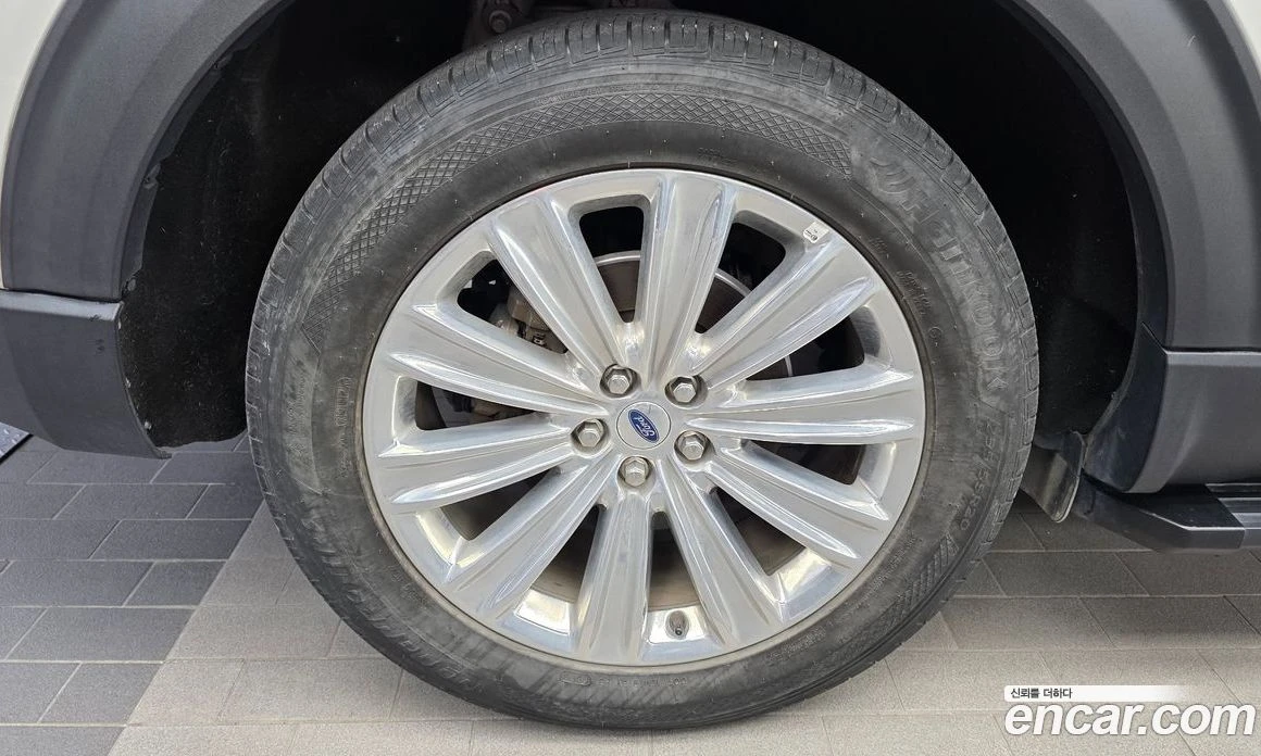 Ford Explorer 2.3 LimIted 4WD, снимка 5 - Автомобили и джипове - 55907636