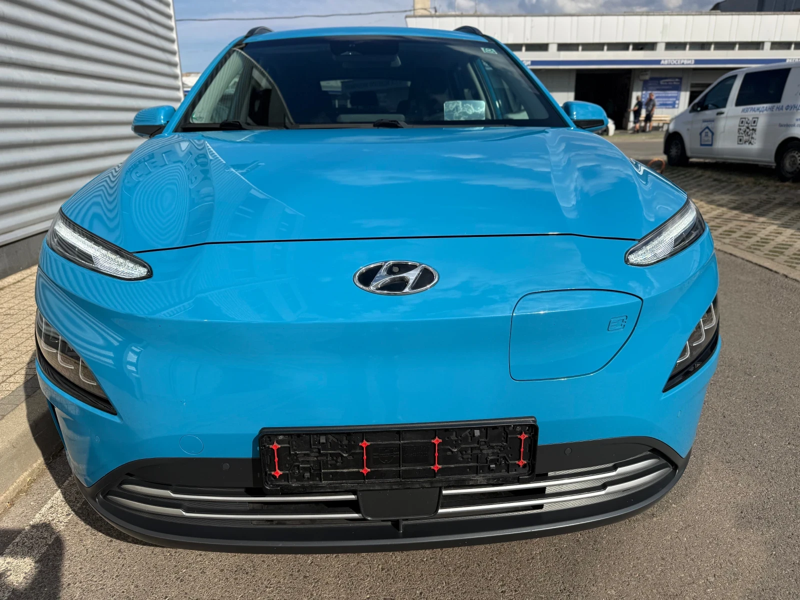 Hyundai Kona Гаранция+ 64kWh+ Термопомпа+ Подгрев+ Камера, снимка 7 - Автомобили и джипове - 55909629