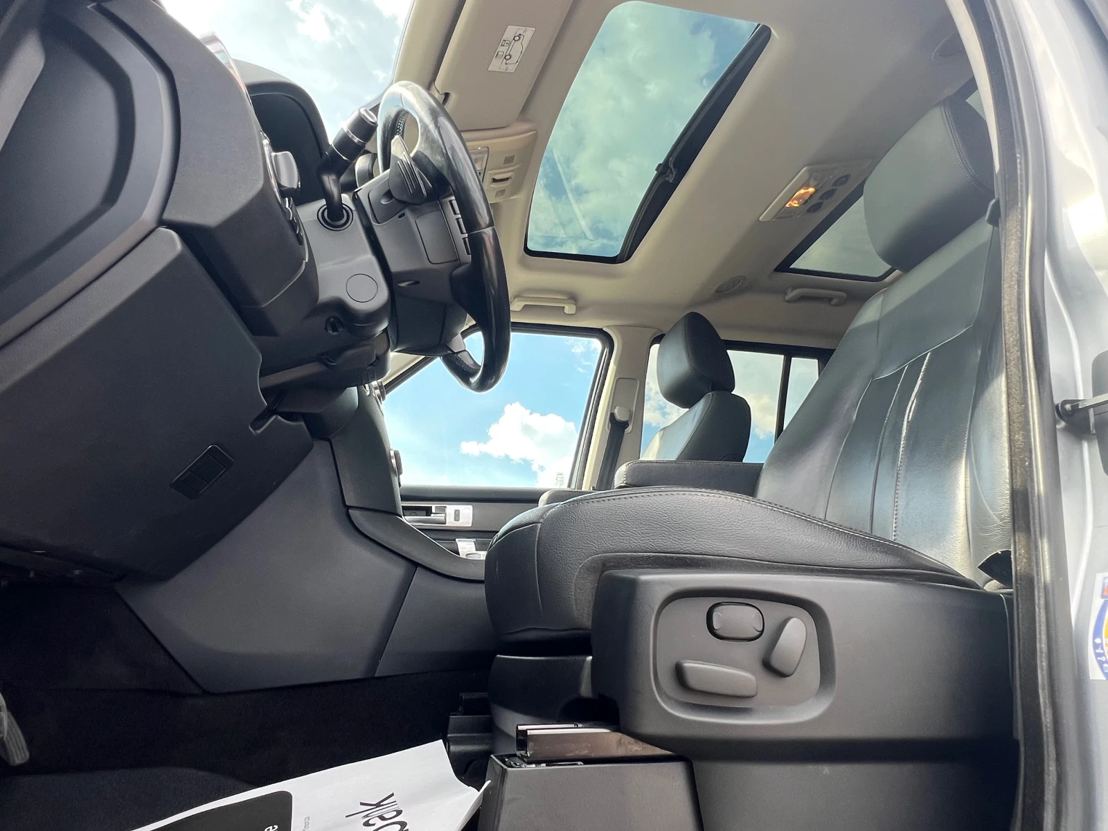 Land Rover Discovery, снимка 16 - Автомобили и джипове - 55975716