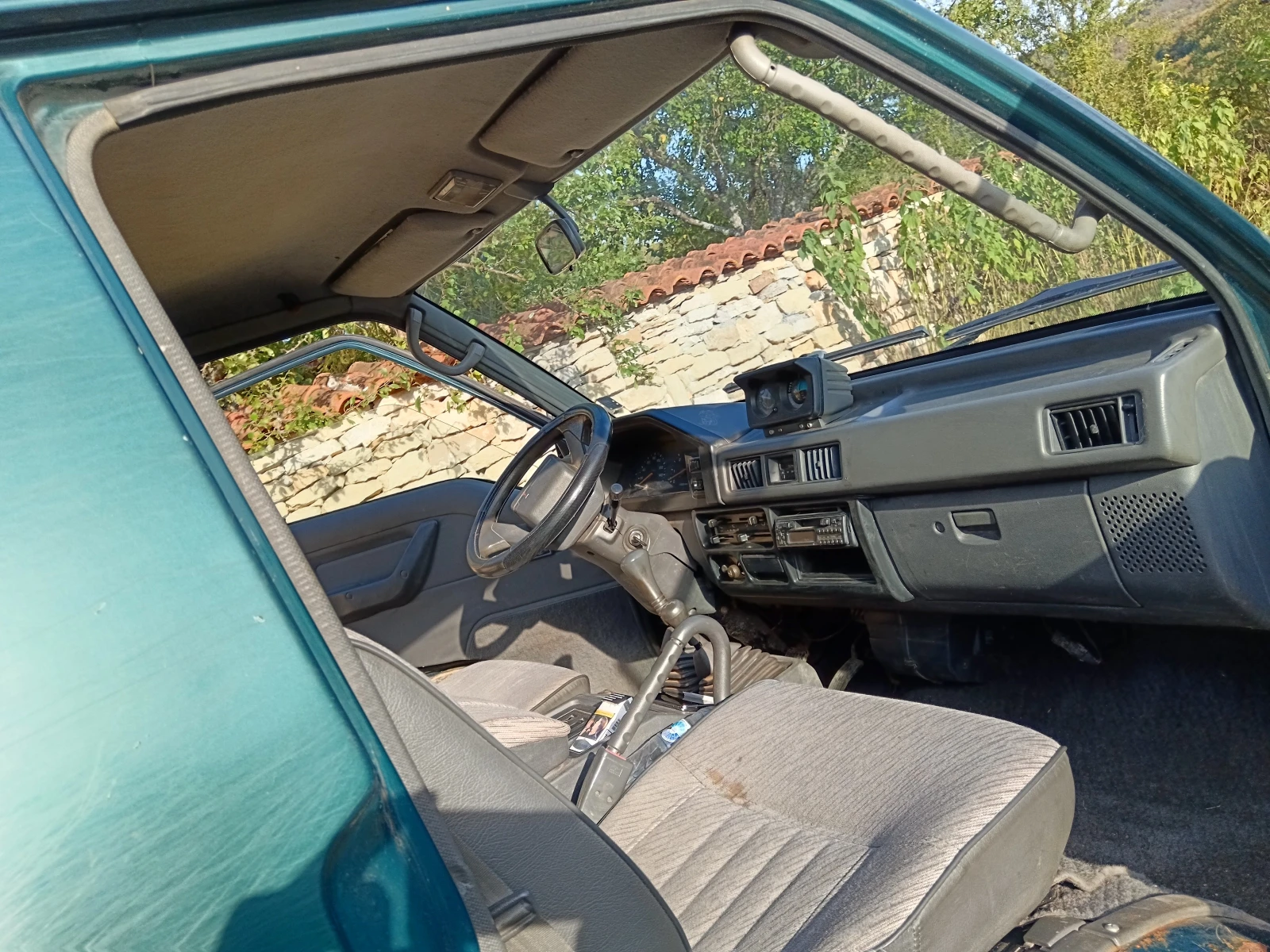 Mitsubishi L200 2500 tdi, снимка 9 - Автомобили и джипове - 56152570