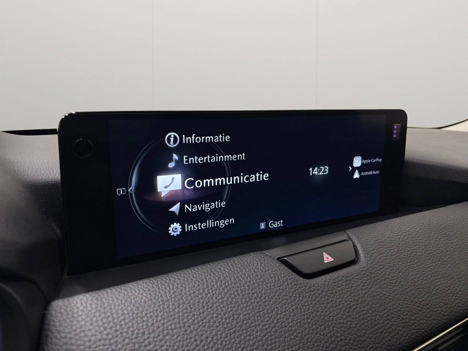 Mazda CX-60 i-ACTIV 2.5PHEV AWD LEATHER PANO LED NAVI, снимка 10 - Автомобили и джипове - 56305612