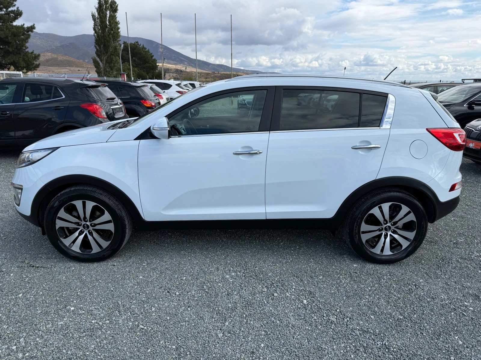 Kia Sportage (KATO ����) | Mobile.bg � ����������� 10