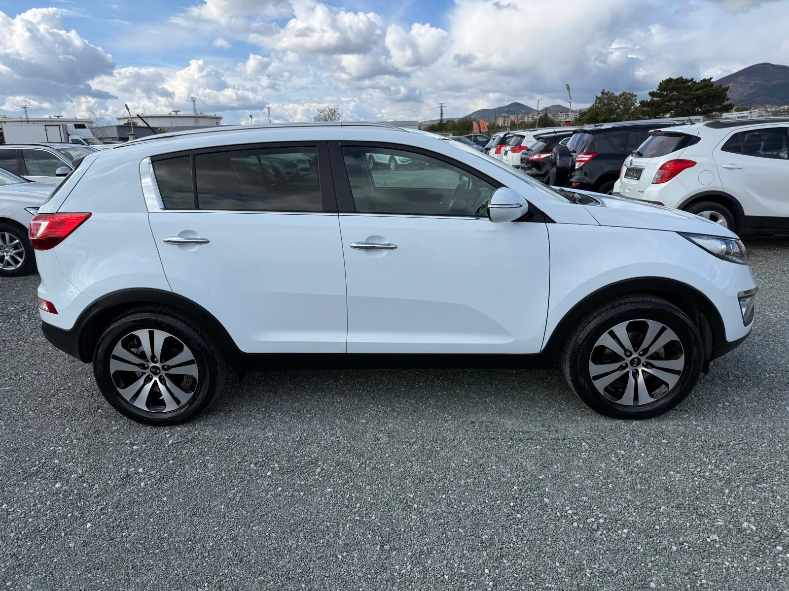 Kia Sportage (KATO ����) | Mobile.bg � ����������� 4