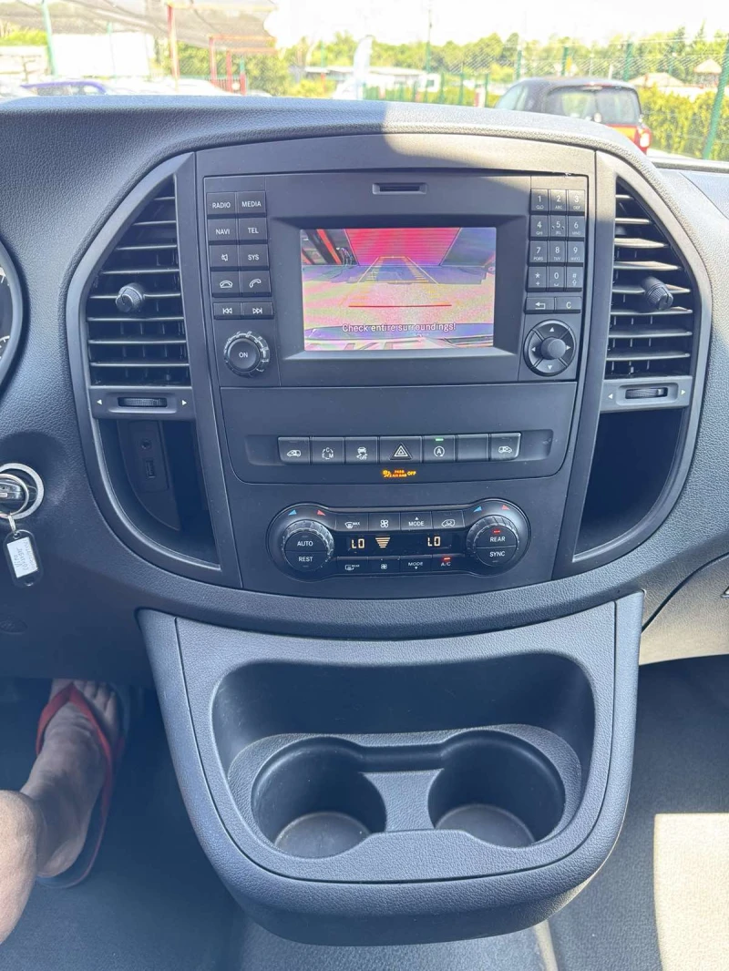 Mercedes-Benz Vito 2.5, снимка 15 - Бусове и автобуси - 50769453